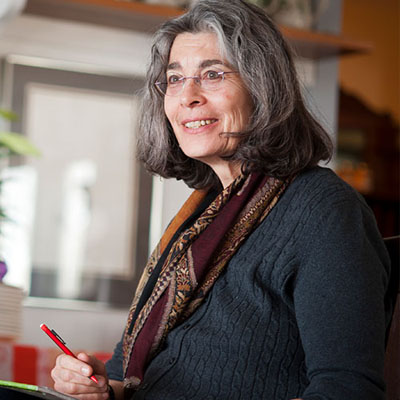 Stephanie Mills | Author | Post Hypnotic Press Audiobooks